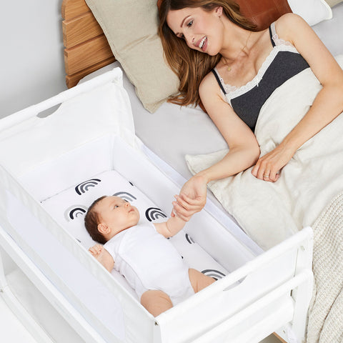 Snuzpod4 Bedside Crib (White)