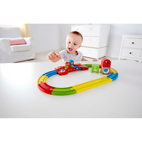 Hape - Sensory Railway