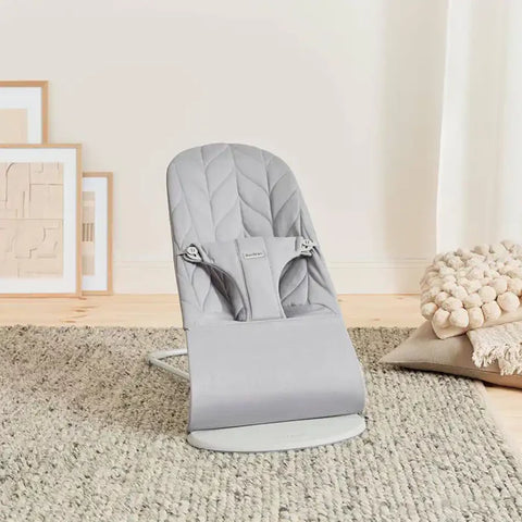 Babybjorn Bouncer Bliss - Cotton, Petal Quilt (Light Grey)