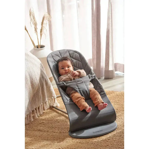 Babybjorn Bouncer Bliss - Cotton, Petal Quilt (Anthracite)