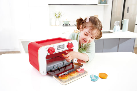 Hape - My Baking Oven With Magic Cookies