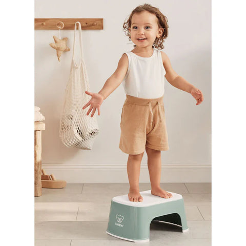 Babybjorn Step Stool (Deep Green/White)