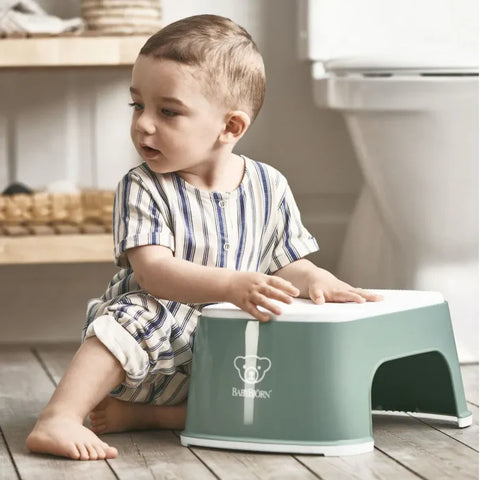 Babybjorn Step Stool (Deep Green/White)