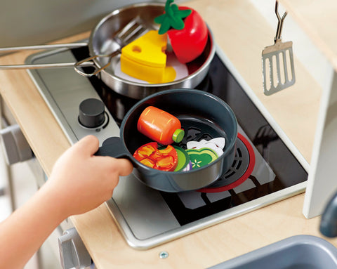 Hape - Deluxe Kitchen Playset With Fan Fryer