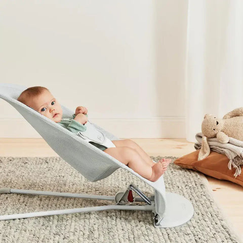 Babybjorn Bouncer Balance Soft - Mesh (Silver/White)|Light Grey Frame