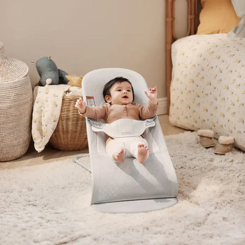 Babybjorn Bouncer Balance Soft - Mesh (Silver/White)|Light Grey Frame